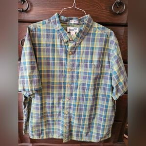 Duluth Trading "Untucked"  Relaxed Fit button down shirt